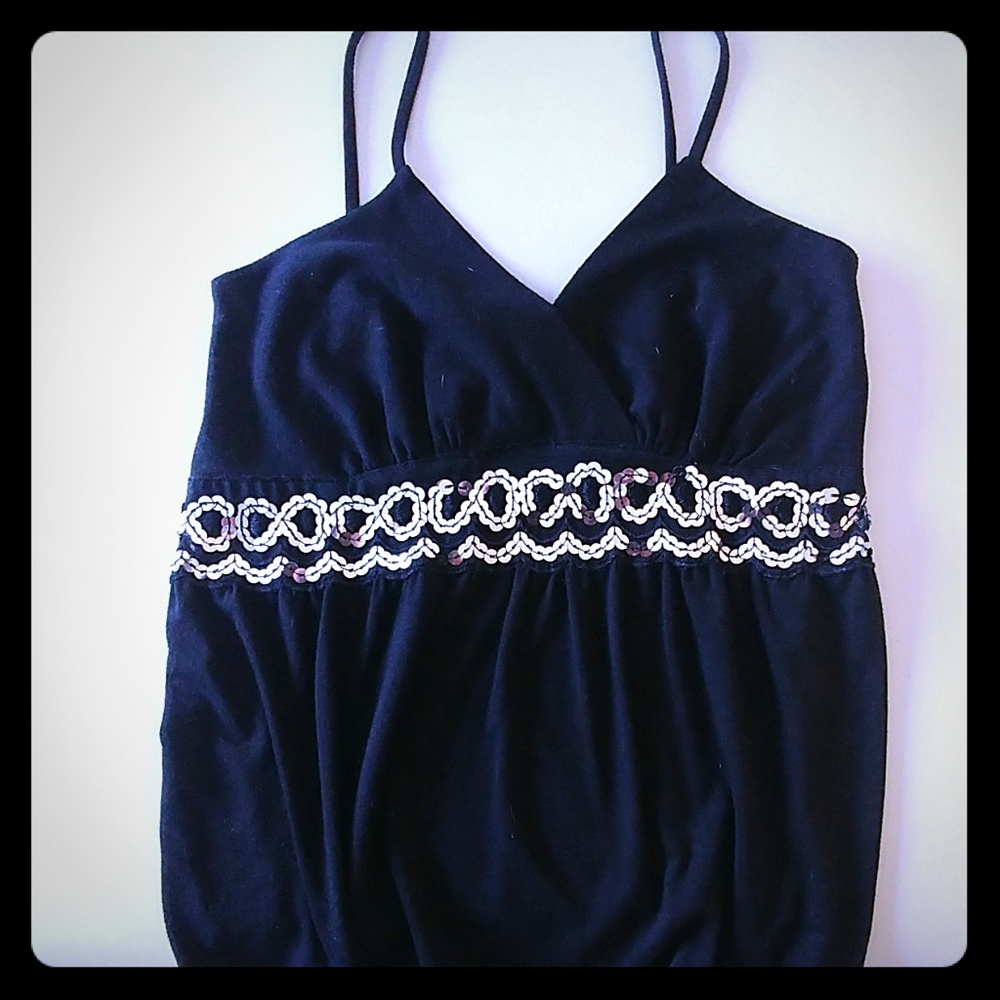 Strap blouse with sequin